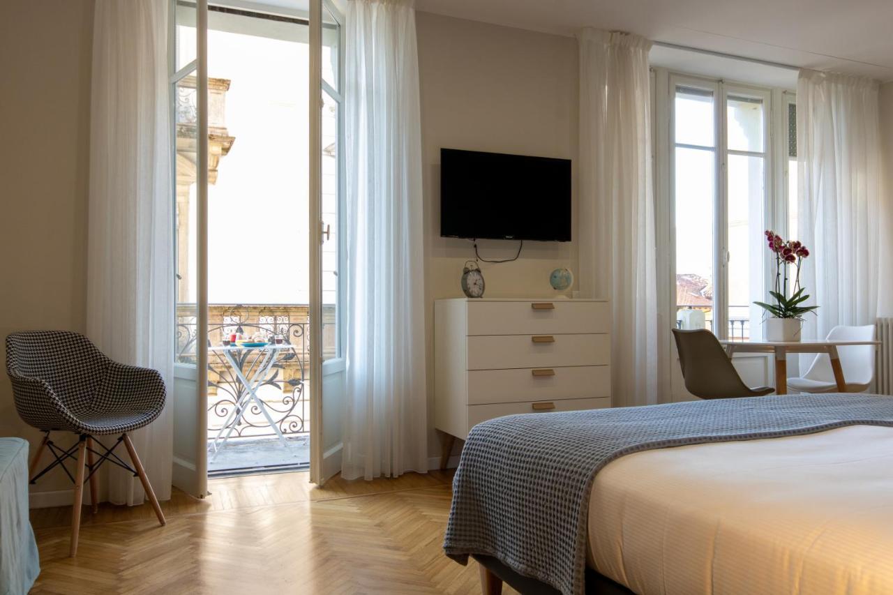 Aqualago Casa Vacanze - Apartament B Verbania Buitenkant foto